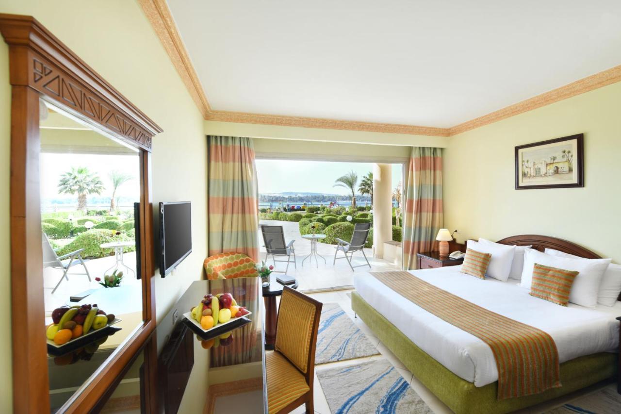 Tolip Aswan Hotel エクステリア 写真