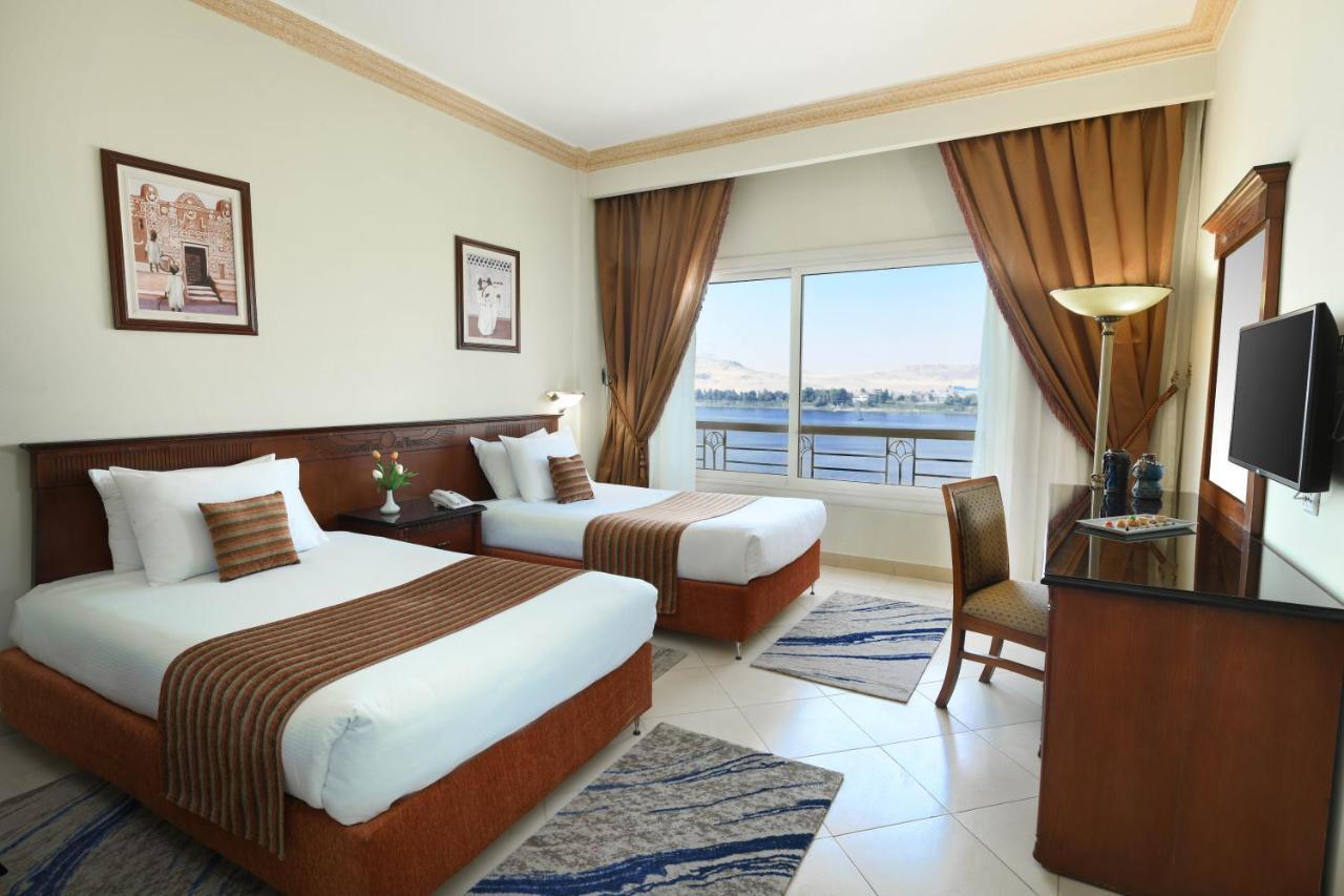 Tolip Aswan Hotel エクステリア 写真
