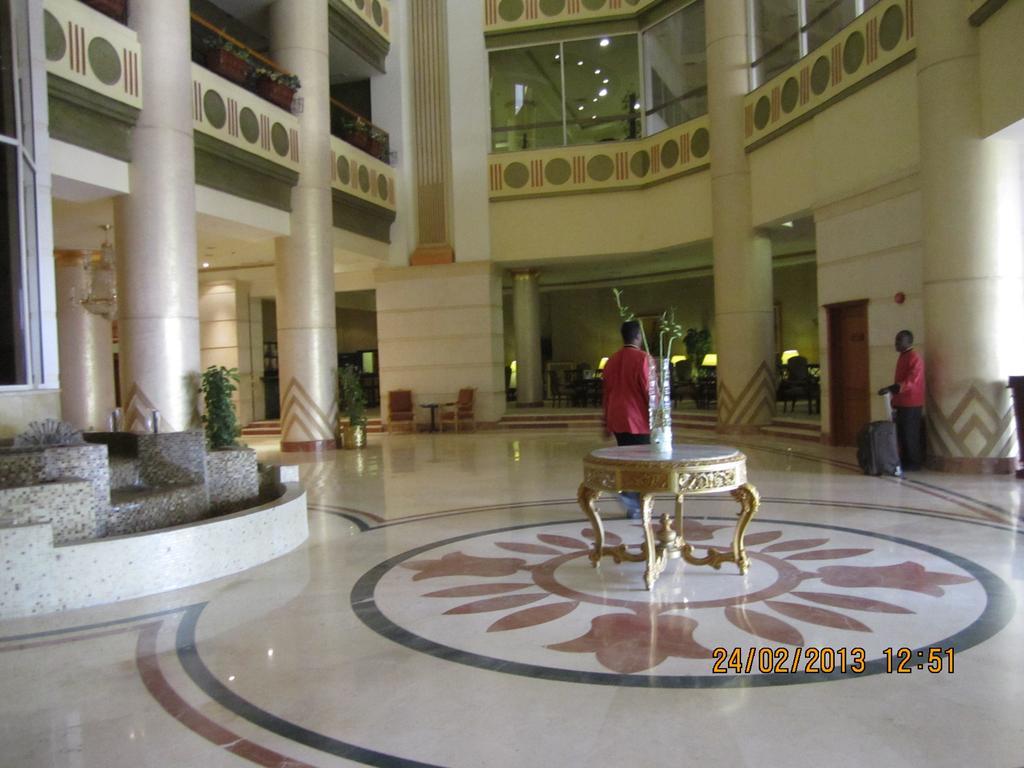Tolip Aswan Hotel エクステリア 写真