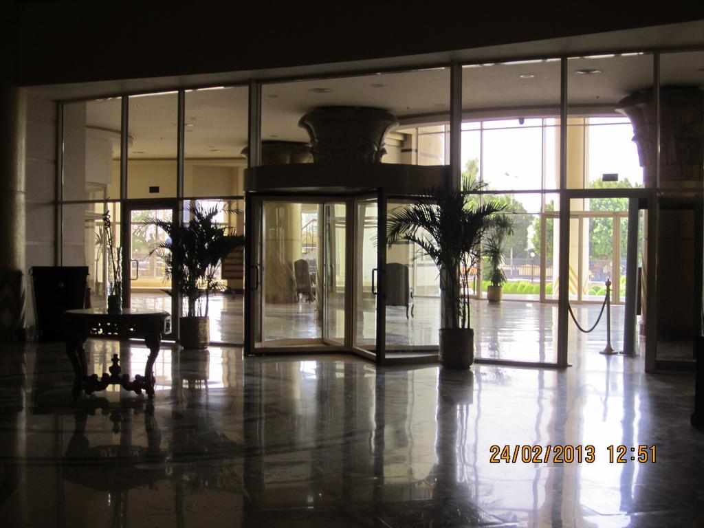 Tolip Aswan Hotel エクステリア 写真